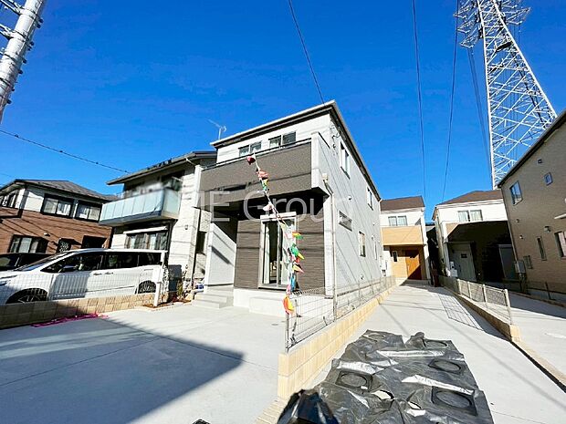 溢れる陽光でご家族の笑顔も輝く