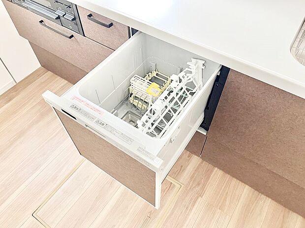 面倒なお片づけは食洗機にお任せ!家事の負担が減って、時間にも気持ちにもゆとりができます。