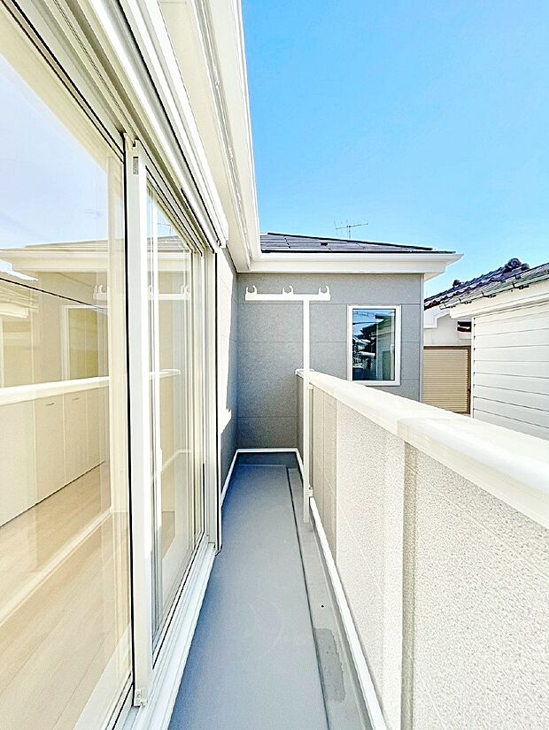 風通しの良いバルコニー