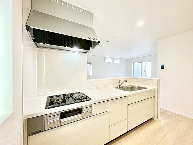 カウンター越しにお話しをしながら毎日のお料理をもっと楽しく