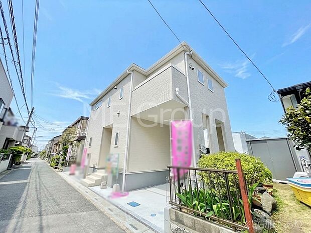 たっぷりの陽光と心地よい風が舞い込む住まい