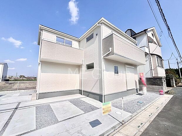 暮らしやすさと居心地の良さにこだわったシンプルで飽きのこないデザイン ！