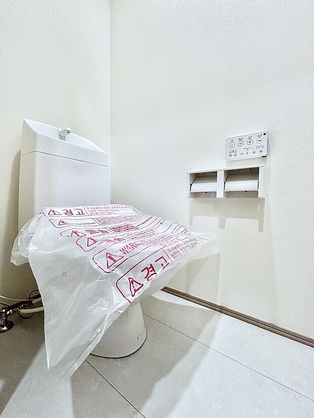 トイレは1階と2階それぞれに配置されていてとても便利です。