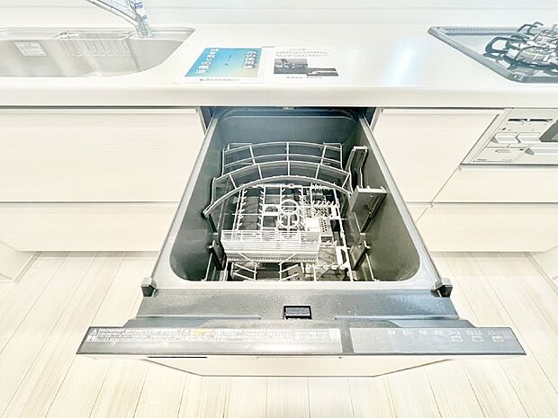 面倒なお片づけは食洗機にお任せ!家事の負担が減って、時間にも気持ちにもゆとりができます。