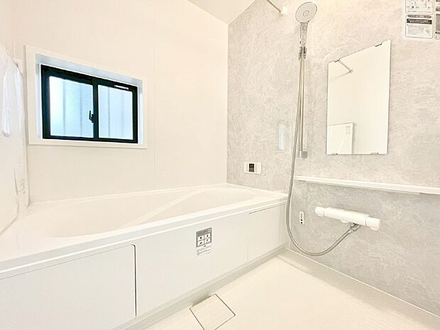 一日の疲れを癒やす大切なバスタイム。ゆっくりとお風呂を楽しんで疲れをとりたいですね！  