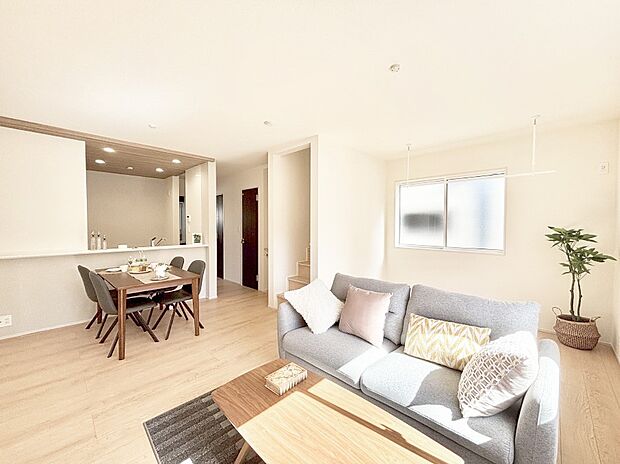 忙しいパパママにも嬉しい室内物干し付きのLDK。