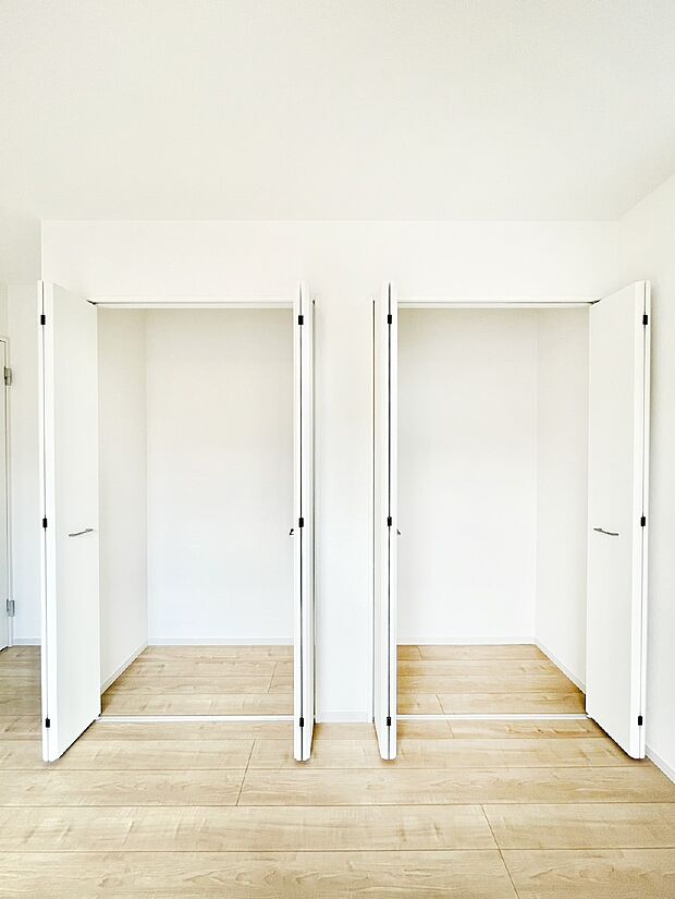 たっぷりの収納スペースで快適に暮らせそう