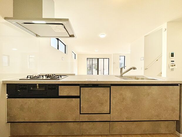 お料理を効率的に、楽しく！システムキッチン  