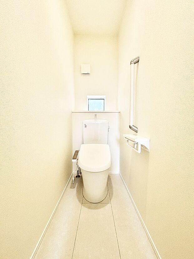 トイレは1階と2階それぞれに配置されていてとても便利です。 