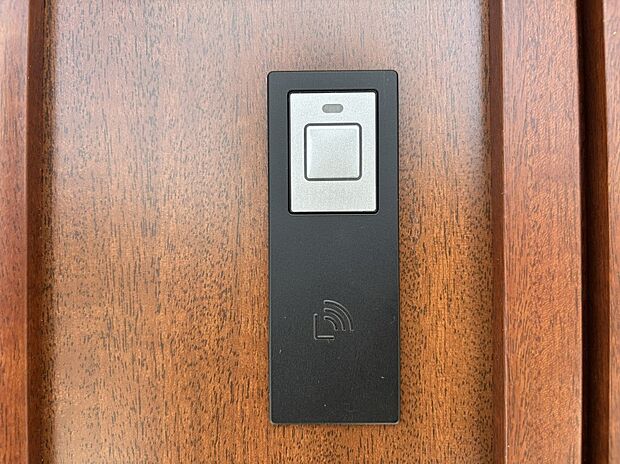 スマートに開錠できる電子キー