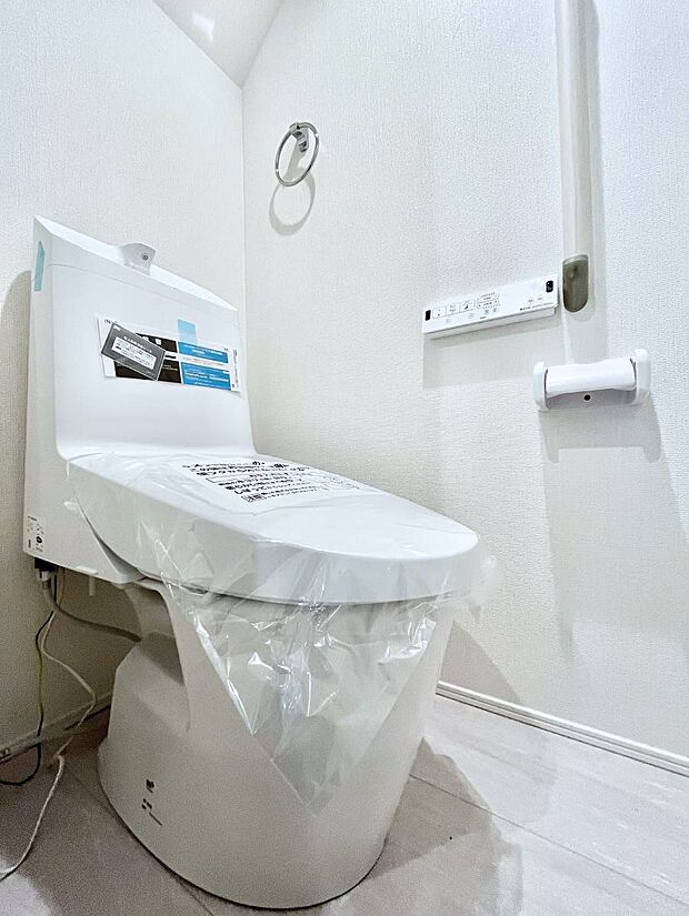 トイレは1階と2階それぞれに配置されていてとても便利です。 