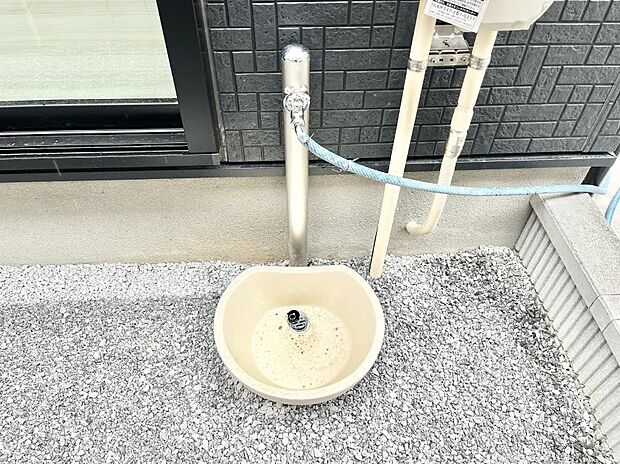 ガーデニングやお掃除に便利な外水栓