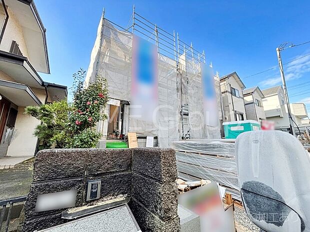 溢れる陽光でご家族の笑顔も輝く