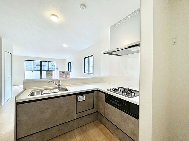 お料理を効率的に、楽しく!システムキッチン