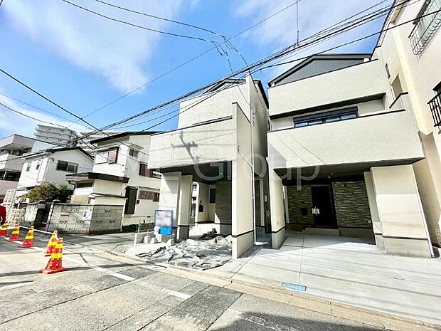 シンプルで落ち着きのある建物は住むかたの個性でオリジナルなものになっていきます。