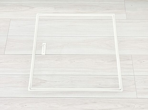 床下収納付き!日用品・非常用品の収納にも大活躍。