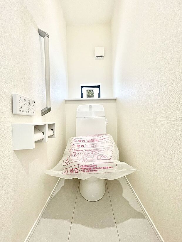 トイレは1階と2階それぞれに配置されていてとても便利です。