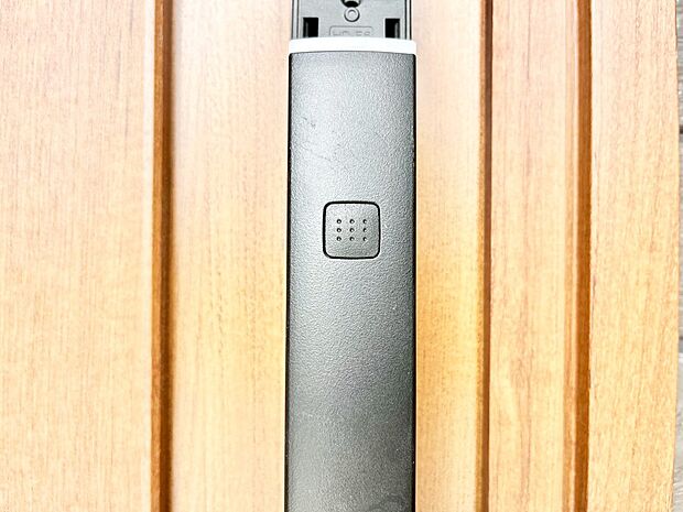 スマートに開錠できる電子キー