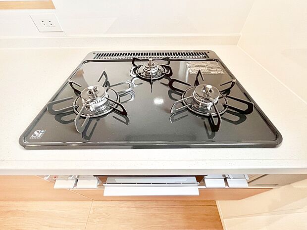 三口ガスコンロでお料理が一気にはかどりそう。