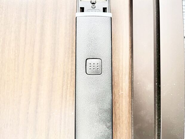 スマートに開錠できる電子キー