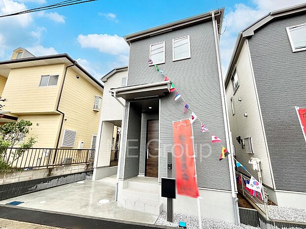 洗練された外観、上質な住空間が広がる室内は永く安心して過ごせる住居です。