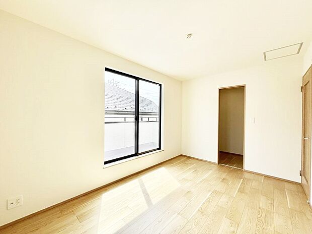 収納が充実しているので居住スペースを広々使えます