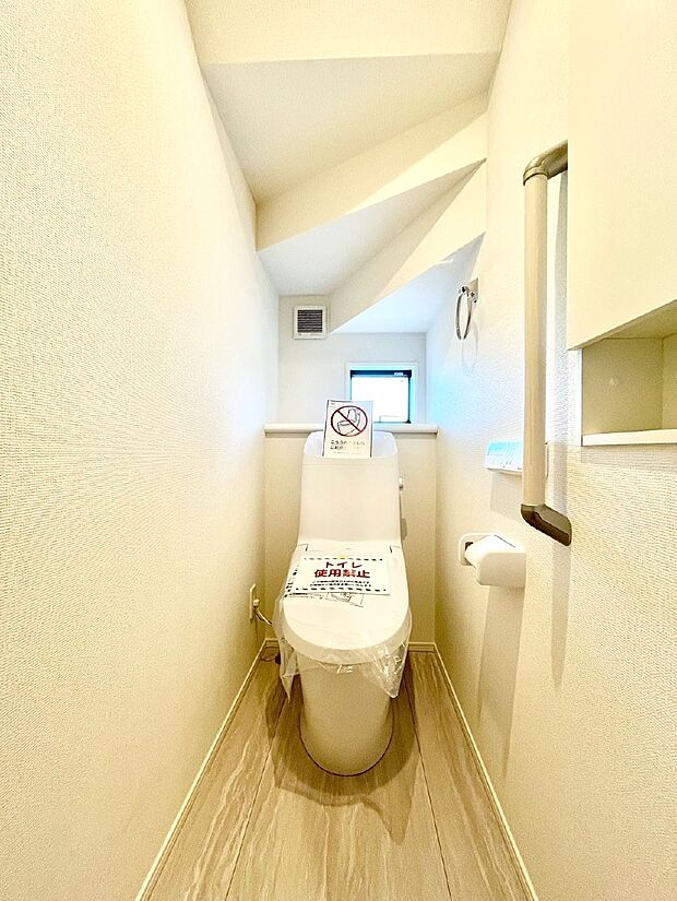 トイレは1階と2階それぞれに配置されていてとても便利です。 