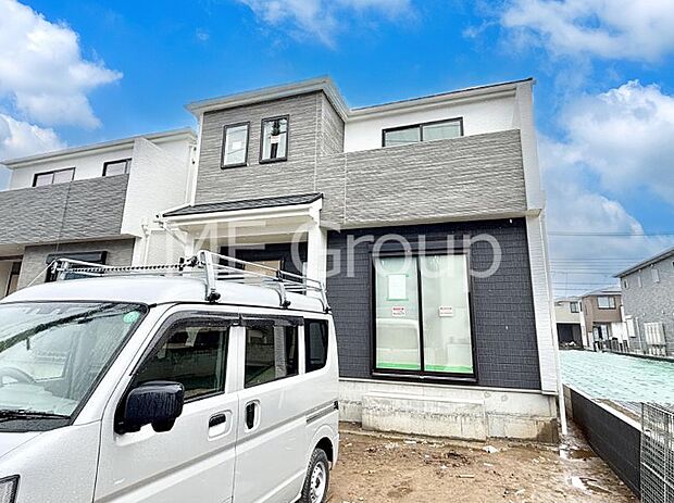 溢れる陽光でご家族の笑顔も輝く