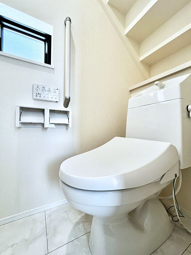 ウォシュレット付きトイレが1階と2階それぞれに配置されていてとても便利です。