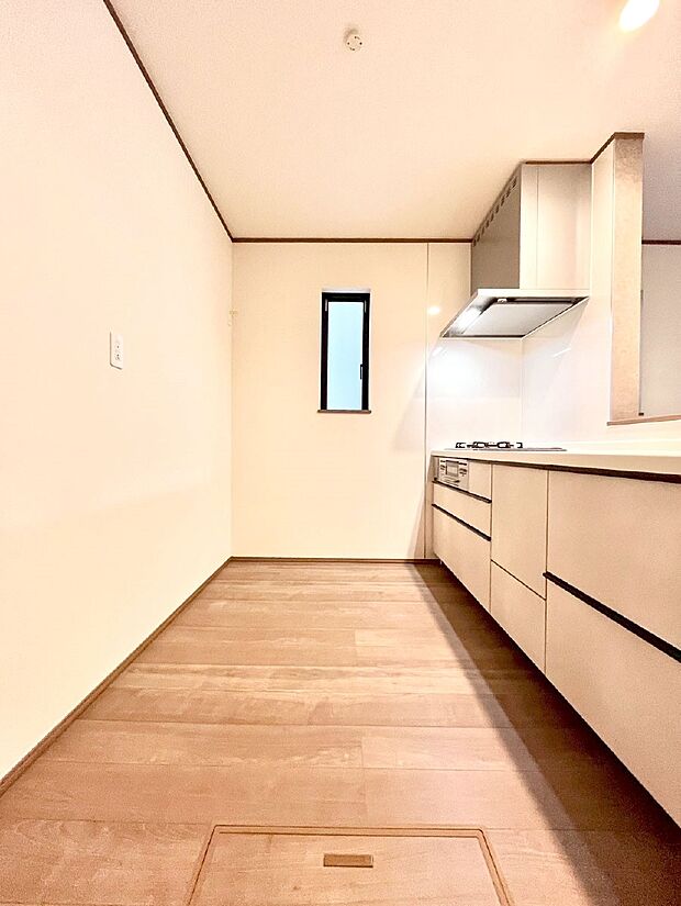 ゆとりあるキッチンではご家族と楽しくお料理ができます。