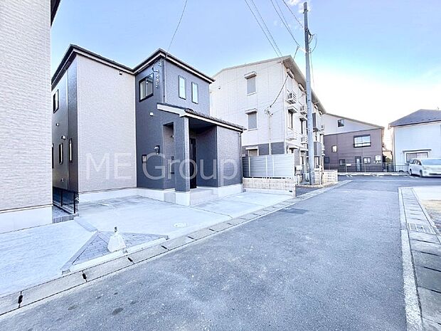 たっぷりの陽光と心地よい風が舞い込む住まい