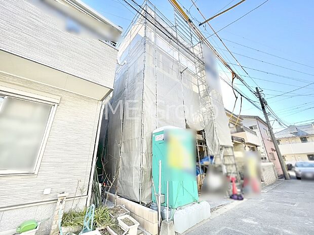 溢れる陽光でご家族の笑顔も輝く