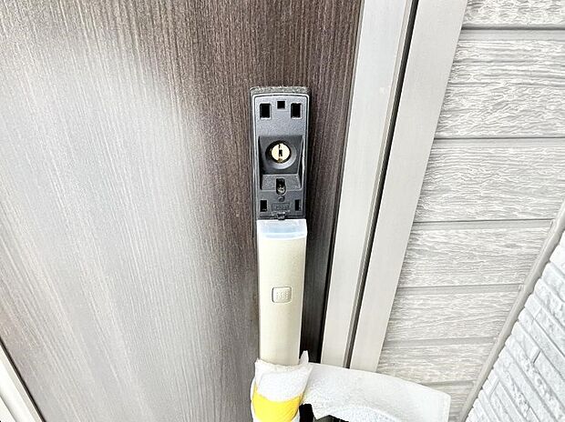 スマートに開錠できる電子キー