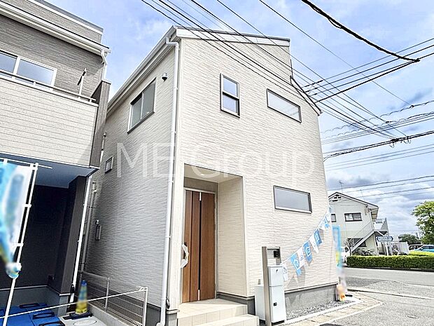 暮らしやすさと居心地の良さにこだわったシンプルで飽きのこないデザイン !