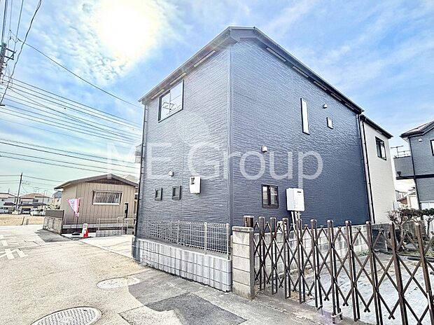 たっぷりの陽光と心地よい風が舞い込む住まい