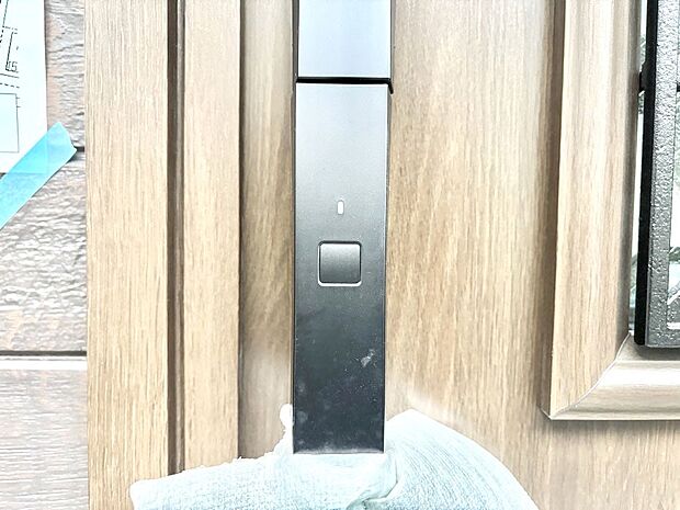 スマートに開錠できる電子キー