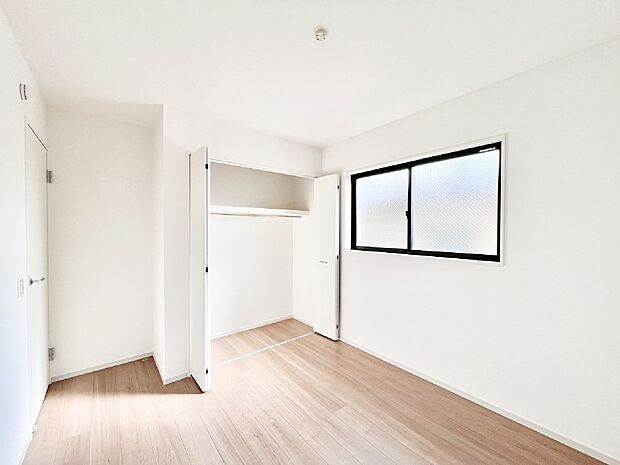 収納が充実しているので居住スペースを広々使えます