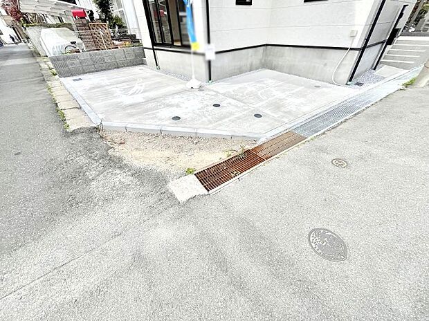 生活に欠かせない駐車スペース。