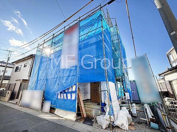 溢れる陽光でご家族の笑顔も輝く