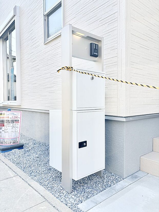 表札・インターホン・ポストをひとつに集約