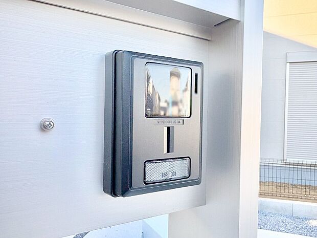 TVモニター付インターホンでセキュリティ面にも配慮。