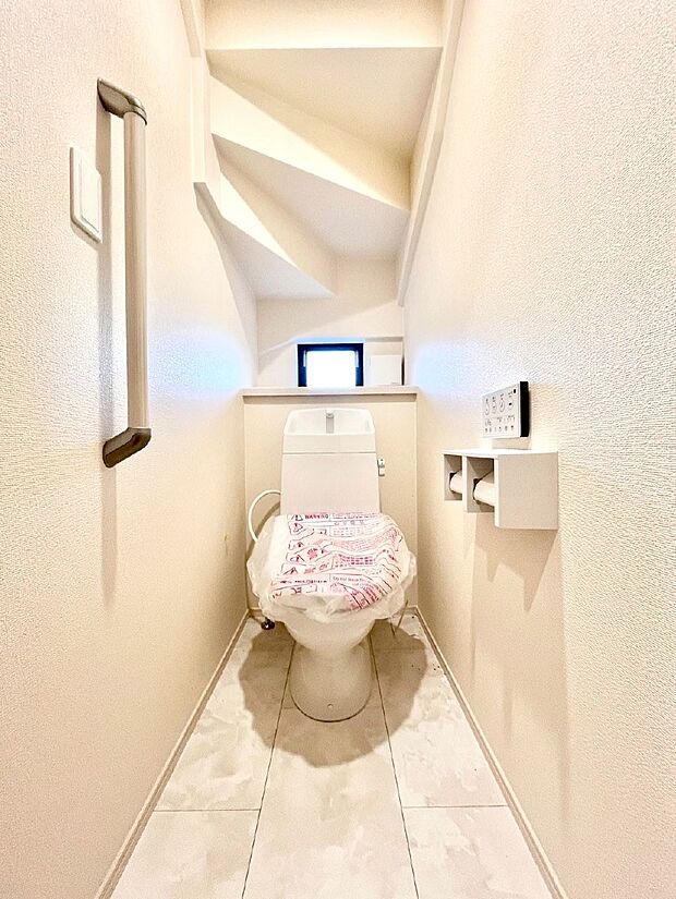 トイレは1階と2階それぞれに配置されていてとても便利です。 
