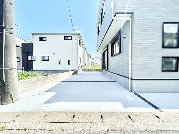 ビルトインタイプは大切なお車を傷や汚れから守ることができます。