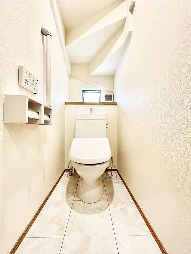 トイレは1階と2階それぞれに配置されていてとても便利です。 