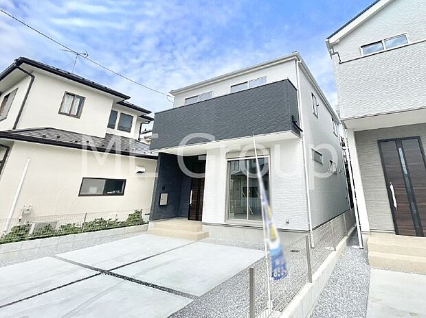 洗練された外観、上質な住空間が広がる室内は永く安心して過ごせる住居です。 