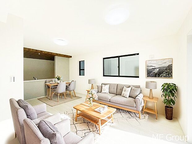 落ち着いた雰囲気のＬＤＫは家族みんなの快適空間※家具はCGです