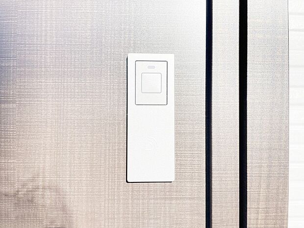 スマートに開錠できる電子キー