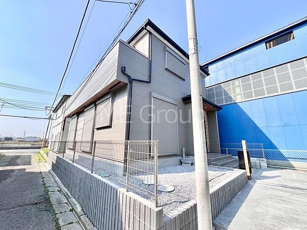 たっぷりの陽光と心地よい風が舞い込む住まい