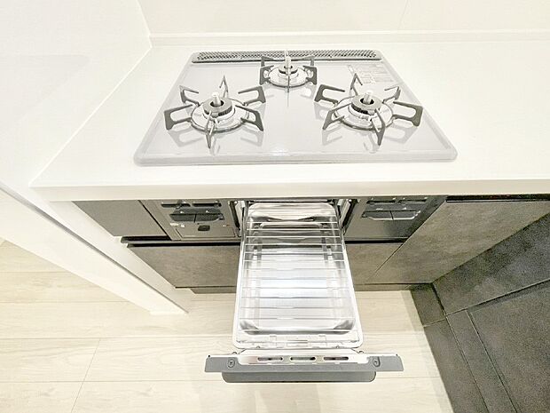 三口ガスコンロでお料理が一気にはかどりそう。