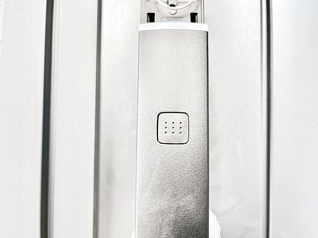 スマートに開錠できる電子キー